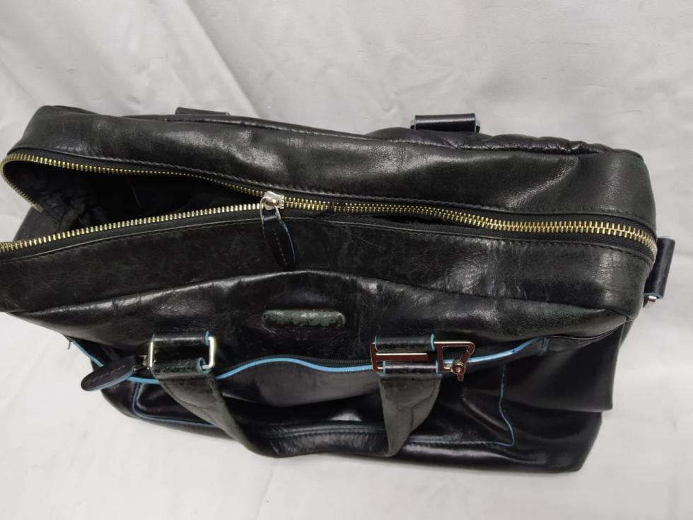 Восстановление и реставрация кожаных сумок